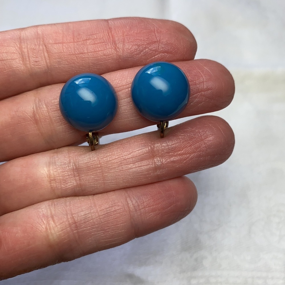 Vintage Marvella Earrings Teal Green Blue Simple‎ Cute Button Screw Back Clip On